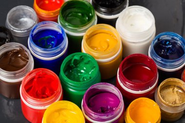 Guaj renkleri bankaların kapatın