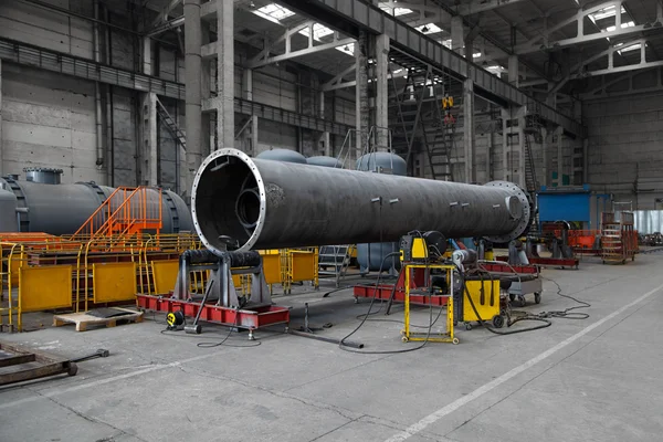 Petrol arıtma için donatım