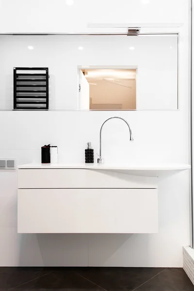 현대적인 디자인 솔루션 욕실 — 스톡 사진