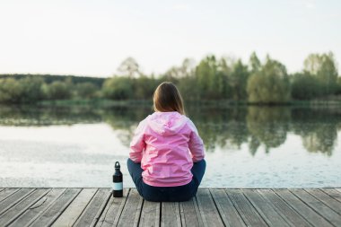 Doğa hayran hipster kadın