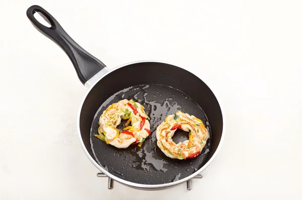 Rings of fried minced chicken — Stock Photo, Image