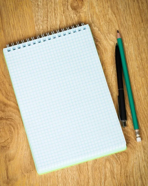 Zápisník, pero a tužka — Stock fotografie