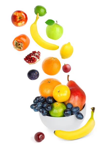 Vallende verse kleur vruchten — Stockfoto