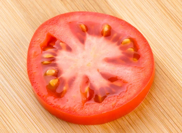 Frische Scheiben Tomaten Hintergrund — Stockfoto