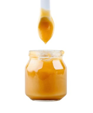 Bebek maması ve kaşık