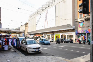 Sahneler, Milan, İtalya
