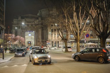 Sahneler, Milan, İtalya