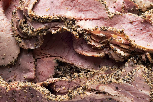 Närbild Nötkött Bacon Mat Bakgrund — Stockfoto