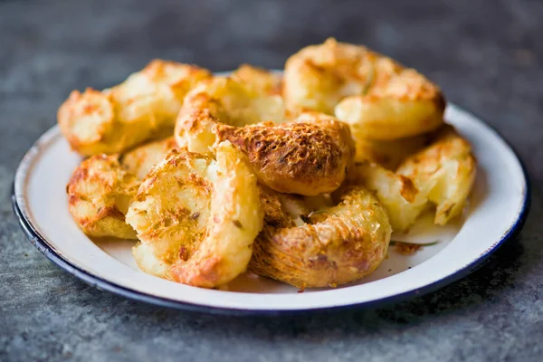 Close Crispy Golden Baked Smashed Potatoes — Stock Photo, Image