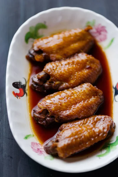 Close Chinese Soy Sauce Braised Chicken Wing — Stock Photo, Image