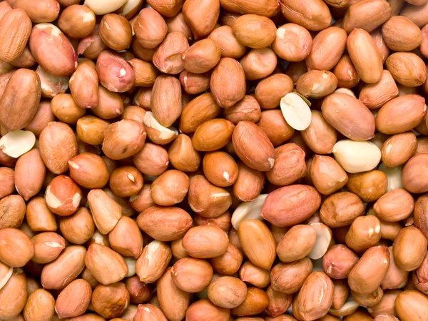 Raw uncooked peanuts — Stock Photo, Image