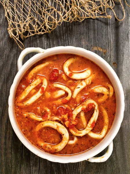 Sopa de frutos do mar de lula italiana rústica — Fotografia de Stock