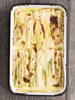 rustik pırasa graten