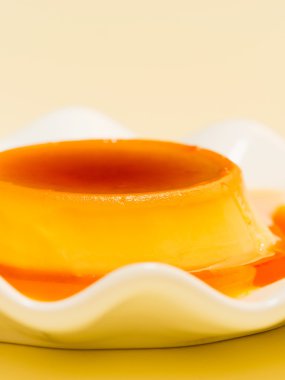 golden rich creme caramel dessert