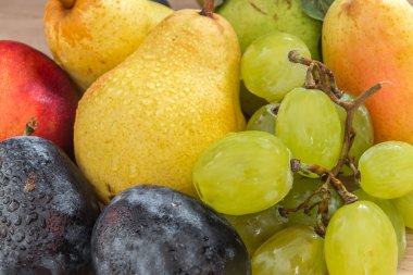 taze biyo üzüm, Erik, armut ve kuru soğan