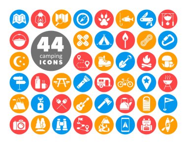 Kamp, yürüyüş, doğa ve doğa aktiviteleri beyaz sembol seti. Seyahat ve turizm web sitesi ve uygulama tasarımı, logo, uygulama, UI için grafik sembolü