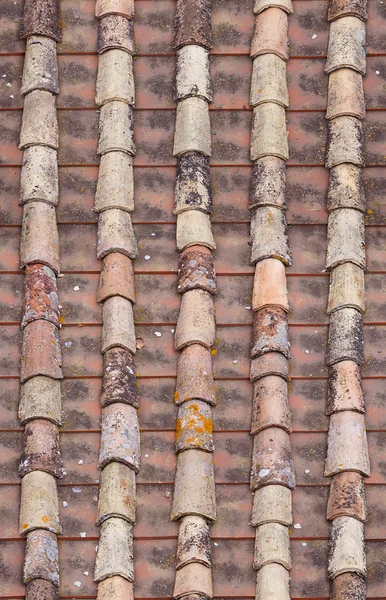 Бесшовная красная черепица на крыше отремонтированная текстура — стоковое фото