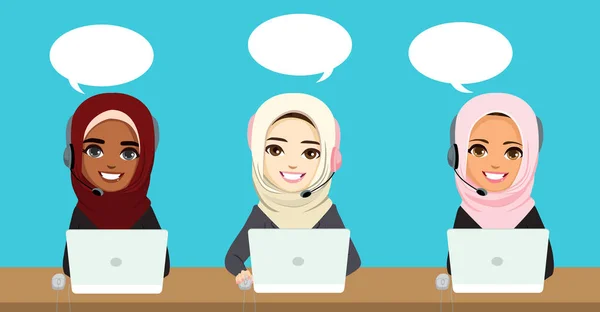 Drei Schöne Muslimische Callcenter Mitarbeiterinnen Büro Mit Headsets Kundenbetreuungskonzept — Stockvektor