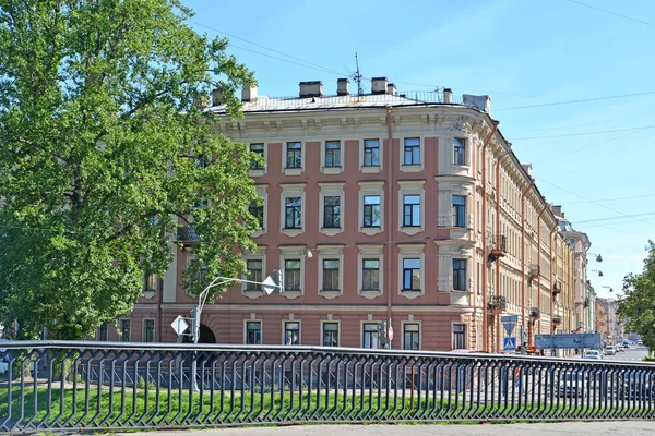 Widok na budynek, w którym mieszkał poeta Alexander Blok. St. Petersburg — Zdjęcie stockowe