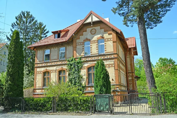 Villa Libek 1906 Zomerdag Kaliningrad — Stockfoto