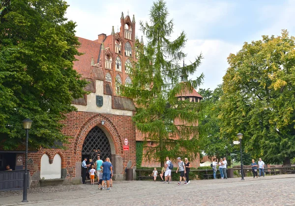 Marlbork Poland 2018年8月24日 Casimir Jagiellonchik广场的城市喷泉 — 图库照片