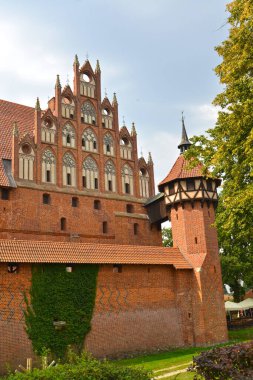 Geniş bir yemekhane inşaatı. Tötonik Düzen 'in Orta Şövalye Şatosu. Malbork, Polonya