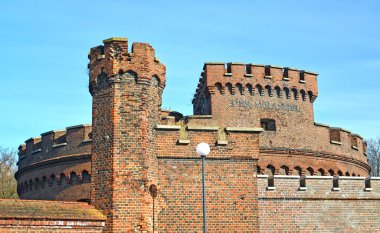 Güneşli bir günde 