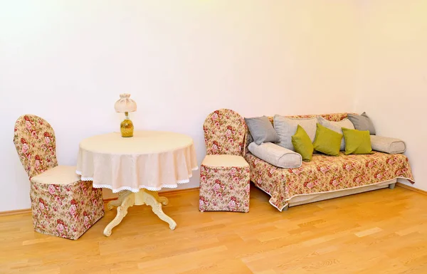 Posición Sala Estar Con Mesa Redonda — Foto de Stock