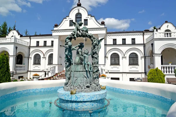 Bagrationovsk Russia July 2021 Fountain Territory Temple Faith Hope Lyubov — Stock Photo, Image