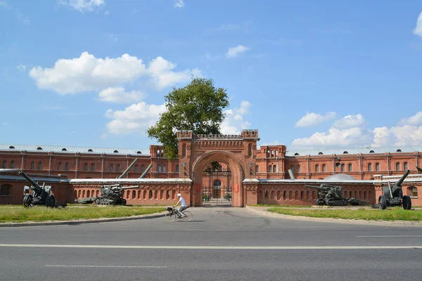 San Petersburgo. Museo Militar e Histórico de artillería, eng — Foto de Stock
