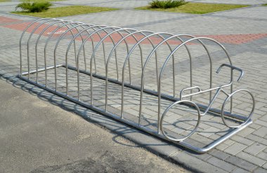 Kaliningrad içinde otopark Bisiklet