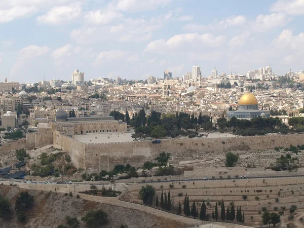 Panorama de Jerusalén, vista de la montaña del Templo. Israel — Foto de Stock