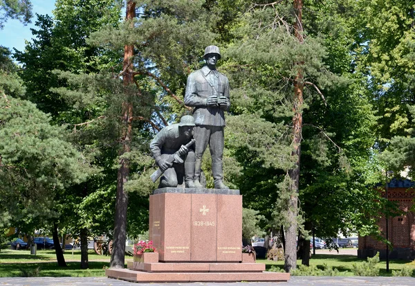 Pomnik fiński oficerów, którzy zagubieni w 1939-1945. CIT — Zdjęcie stockowe