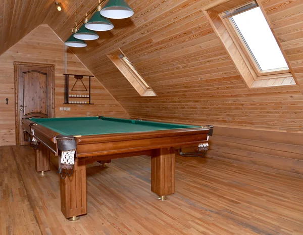 Konuk Evi mansard katındaki Bilardo Salonu — Stok fotoğraf