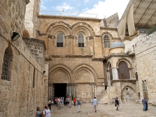 Jerusalem, Izrael - 09 października 2012: Widok Kościoła Zmartwychwstania Pańskiego (świątynia Pana trumny) — Zdjęcie stockowe