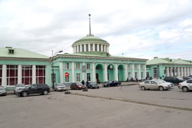 Murmansk, Rusya - 17 Temmuz 2015: Görünüm tren istasyonuna