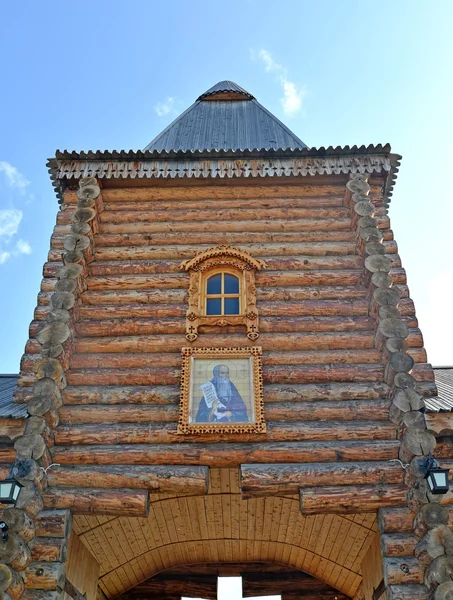 Porte avec une icône de porte du révérend Trifon Pechengsky. Sacr — Photo