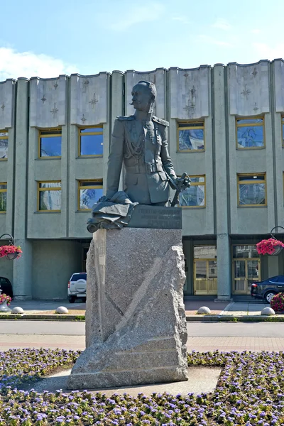 Monumento al ayudante general de campo A.A. Brusilov. San Petersbu — Foto de Stock