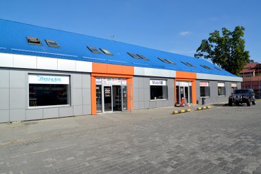 Kaliningrad, Rusya - 03 Ekim 2015: Bina Shop autotechnical Merkezi