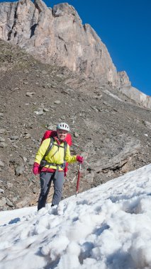 dağlarda yürüyüş