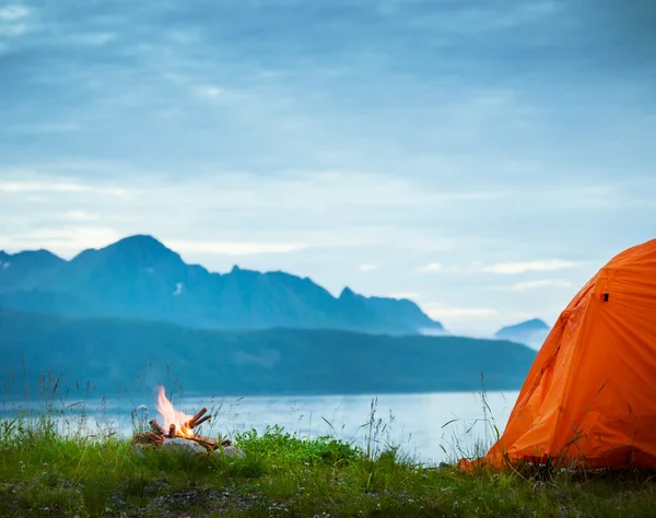 Camping près de la mer — Photo