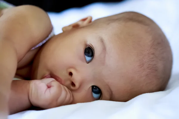 Asiático bebê menina — Fotografia de Stock