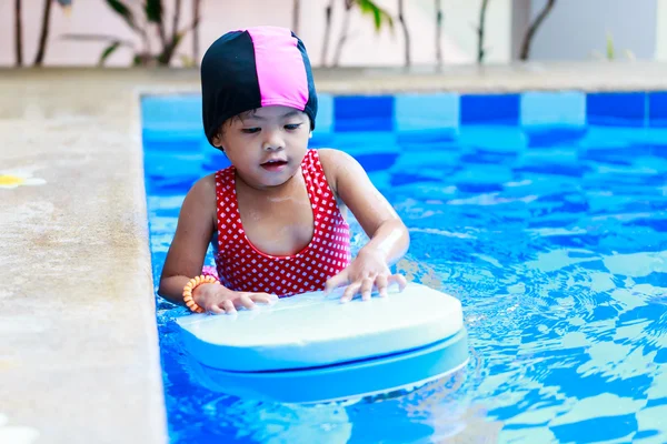 Asiática bebé chica —  Fotos de Stock