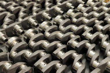  Yeni motor krank mili. Yedek parça.