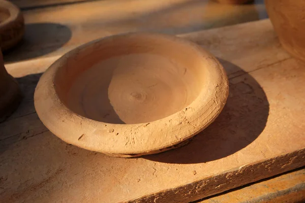 手工制作的陶器器皿 空黏土罐背景质感 — 图库照片