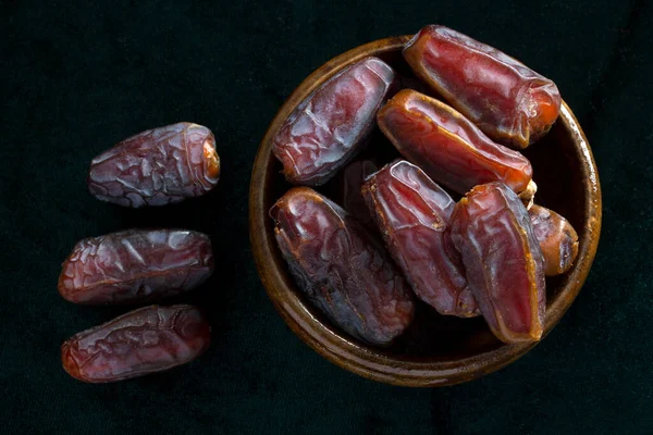 Raw Organic Medjool Date Gata Mănânce — Fotografie, imagine de stoc