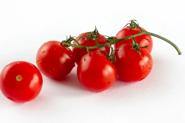 Tomates Cerises Sur Fond Blanc — Photo