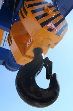 Güçlü vinç kancası. Sanayi geçmişi