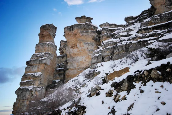 風によって形をした岩 エルメネクトルコ — ストック写真