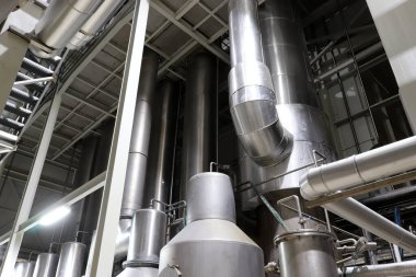 Süt ürünleri fabrikasının içinde. Gıda işleme tesisi.